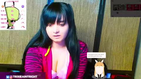 Snapshot of trixiedoescamcam chatting on 10-20-25, 09:48 trixiedoescamcam online show from 10-20-25, 09:48