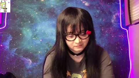 trixiedoescamcam online show from 04-20-26, 10:55