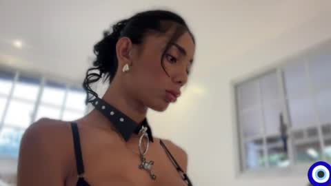 Snapshot of trixieemerald chatting on 05-27-26, 11:24 trixieemerald online show from 05-27-26, 11:24