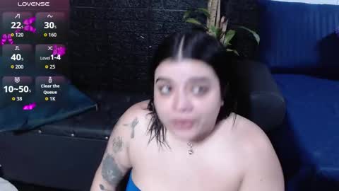 trixxiee_ online show from 10-12-25, 06:56