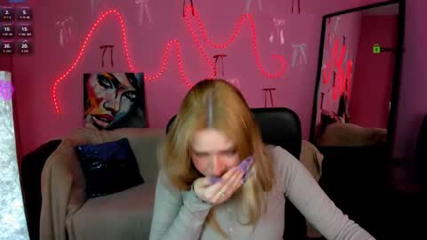 Trixy online show from 03-26-26, 06:52