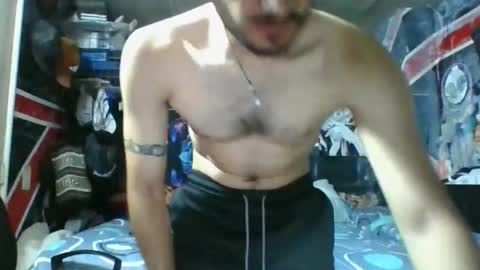 Snapshot of trizquelmen chatting on 05-28-26, 06:43 Andrew online show from 05-28-26, 06:43
