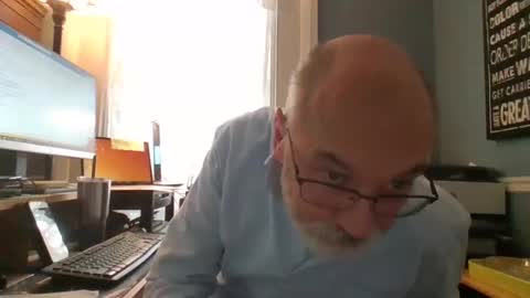 Snapshot of trodgers136 chatting on 01-22-25, 07:03 TRodgers online show from 01-22-25, 07:03