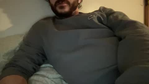 Snapshot of trojanman2212 chatting on 01-01-25, 08:58 Trojanman14 online show from 01-01-25, 08:58