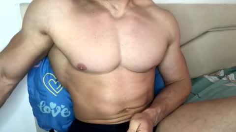 Snapshot of troncq chatting on 12-02-25, 10:20 Troncq online show from 12-02-25, 10:20