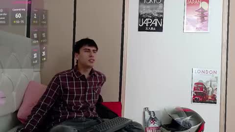 Snapshot of troy_boy20 chatting on 10-20-25, 08:53 Troy online show from 10-20-25, 08:53