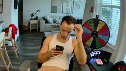 Snapshot of troy_greenxo chatting on 06-06-26, 10:03 Troy Green online show from 06-06-26, 10:03