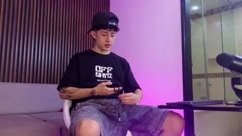 Troy online show from 09-15-25, 07:47