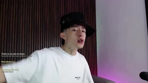 Troy online show from 10-04-25, 11:41