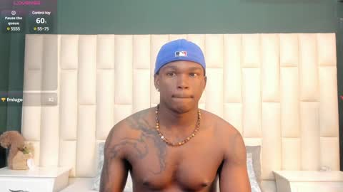 Snapshot of troykhalil chatting on 01-08-25, 01:42 Troy Khalil online show from 01-08-25, 01:42