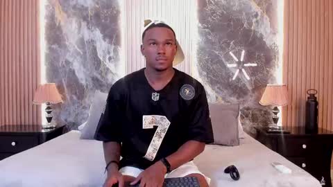 Snapshot of troykhalil chatting on 02-15-25, 08:33 Troy Khalil online show from 02-15-25, 08:33