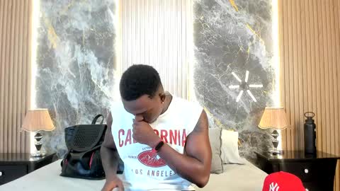 Snapshot of troykhalil chatting on 02-21-25, 02:50 Troy Khalil online show from 02-21-25, 02:50