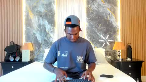 Snapshot of troykhalil chatting on 02-28-25, 08:18 Troy Khalil online show from 02-28-25, 08:18