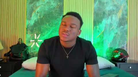 Snapshot of troykhalil chatting on 09-19-25, 11:49 Troy Khalil online show from 09-19-25, 11:49