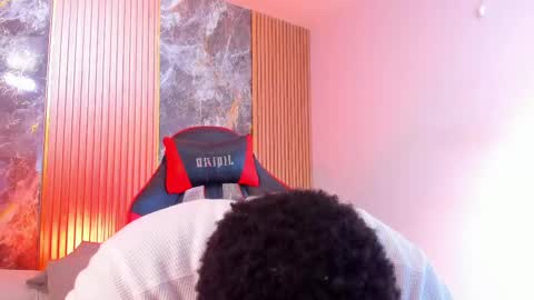 Snapshot of troykhalil chatting on 10-08-25, 09:45 Troy Khalil online show from 10-08-25, 09:45