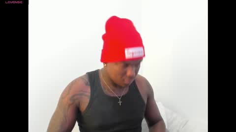 Snapshot of troykhalil chatting on 11-07-25, 11:16 Troy Khalil online show from 11-07-25, 11:16