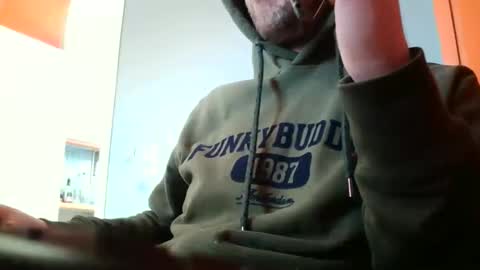 Snapshot of truble_78 chatting on 03-04-25, 01:17 truble_78 online show from 03-04-25, 01:17