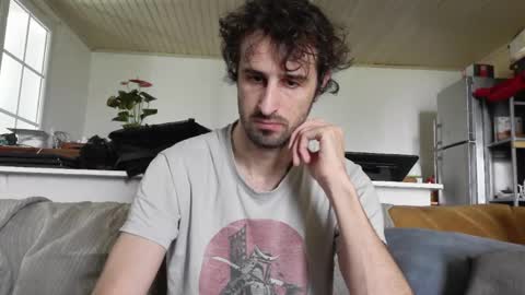 trucdeoufouf online show from 02-02-25, 10:02