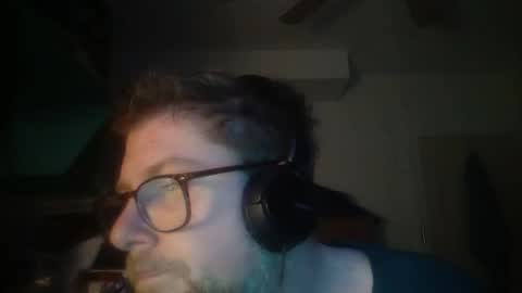 Snapshot of true_manofworth chatting on 10-25-25, 06:10 HandicappedLaugher online show from 10-25-25, 06:10