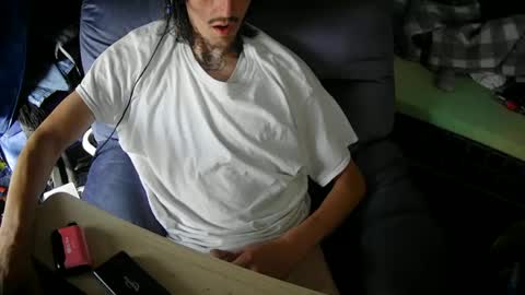 truewoodpecker online show from 09-15-25, 03:23