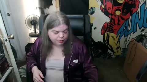 Snapshot of ts_anne chatting on 02-10-25, 01:33 Anne online show from 02-10-25, 01:33