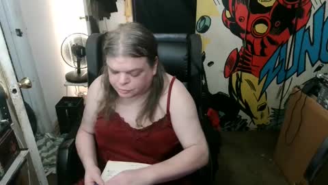 Snapshot of ts_anne chatting on 02-14-25, 02:02 Anne online show from 02-14-25, 02:02