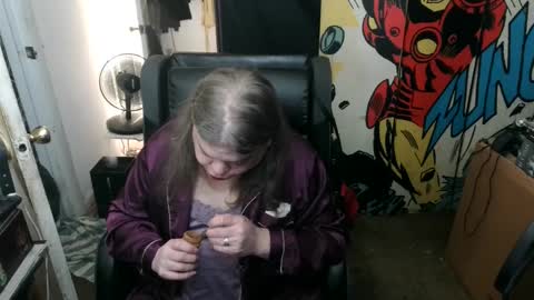 Snapshot of ts_anne chatting on 02-18-25, 12:49 Anne online show from 02-18-25, 12:49