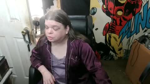 Snapshot of ts_anne chatting on 02-19-25, 07:17 Anne online show from 02-19-25, 07:17