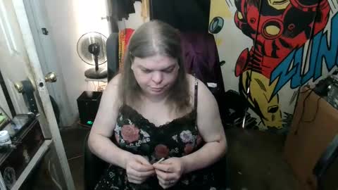 Snapshot of ts_anne chatting on 03-10-25, 12:26 Anne online show from 03-10-25, 12:26