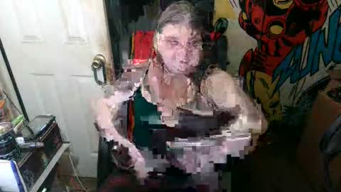 Snapshot of ts_anne chatting on 10-21-25, 05:52 Anne online show from 10-21-25, 05:52