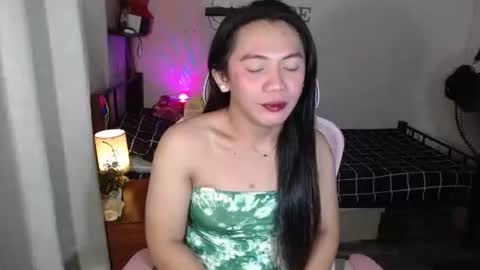 Snapshot of ts_jadexxx chatting on 09-14-25, 11:59 Jade online show from 09-14-25, 11:59