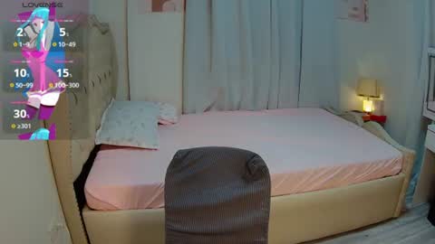 Snapshot of ts_pinayfoxxy18 chatting on 06-15-26, 05:48 kenzie online show from 06-15-26, 05:48