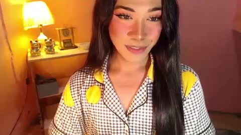 The Girl Named Romantika  online show from 01-04-25, 06:19