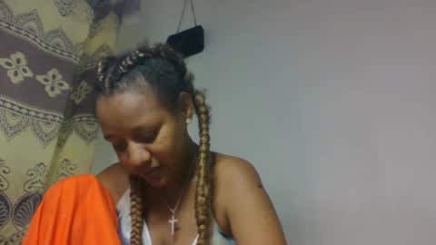 Snapshot of tsaraflorida chatting on 12-14-25, 09:14 tsaraflorida online show from 12-14-25, 09:14