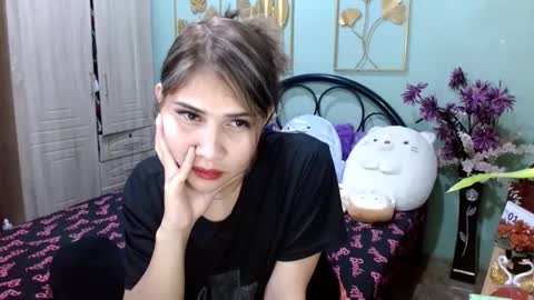 Snapshot of tsempress chatting on 02-15-25, 01:38 SHENA  online show from 02-15-25, 01:38