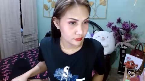 Snapshot of tsempress chatting on 02-23-25, 02:14 SHENA  online show from 02-23-25, 02:14