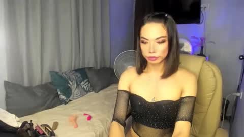 Snapshot of tsfenty08 chatting on 10-28-25, 05:33 tsfenty08 online show from 10-28-25, 05:33