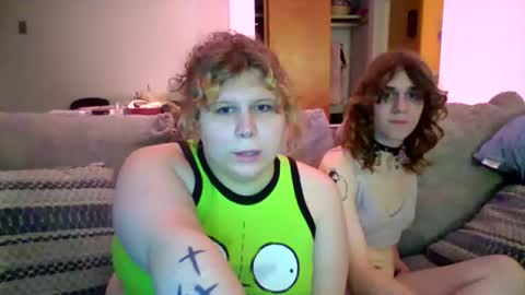 Snapshot of tsgiannapierrot chatting on 06-18-26, 02:34 Gigi online show from 06-18-26, 02:34