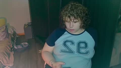 Snapshot of tsgiannapierrot chatting on 07-28-26, 11:17 Gigi online show from 07-28-26, 11:17