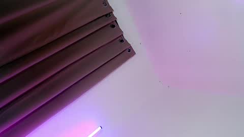 Julian online show from 03-03-25, 06:22