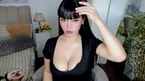 Graciella online show from 04-19-26, 08:13