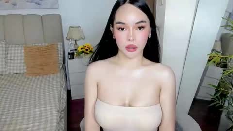 Graciella online show from 04-21-26, 06:52