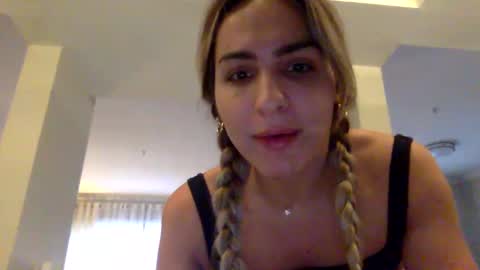 Snapshot of tsprinces chatting on 09-22-25, 01:13 tsprinces online show from 09-22-25, 01:13