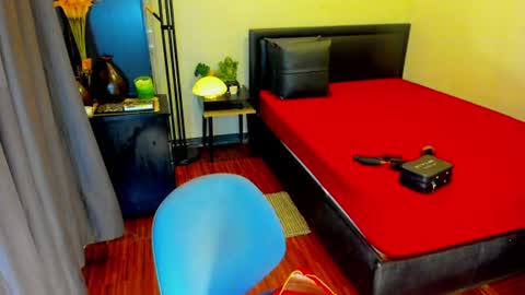 Kylee-  will make your  day  online show from 07-28-26, 08:52