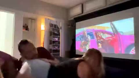 Mr Gray Sweatpants online show from 04-29-26, 02:59