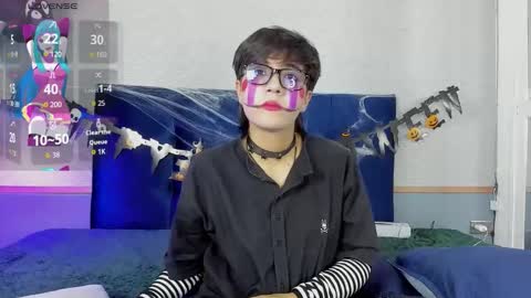 Snapshot of tsuki_maru chatting on 10-29-25, 08:43 Maru online show from 10-29-25, 08:43