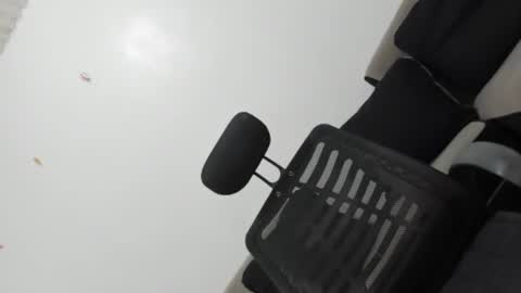 Snapshot of tsuncutjelay chatting on 03-07-25, 11:07 JOIN TO MY FANCLUB I WILL GIVE SOME VIDEOS AND PIC online show from 03-07-25, 11:07