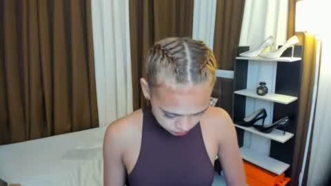 Snapshot of tsuncutmargauxx chatting on 12-05-25, 09:51 tsuncutmargauxx online show from 12-05-25, 09:51