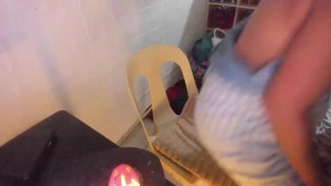 Frankie online show from 12-22-25, 07:27