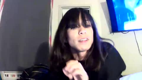 tsvickyyvee online show from 05-12-26, 06:43
